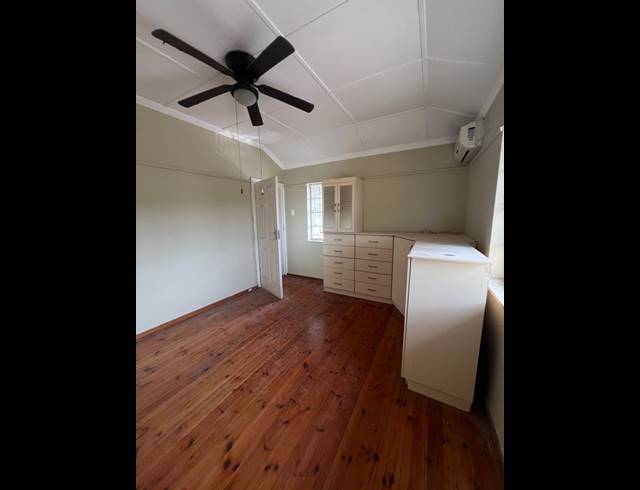 3 BEDROOM HOUSE TO LET IN OVERPORT